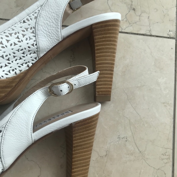 Fratelli Rossetti Slingback 4” Heel Pumps - Picture 3 of 7